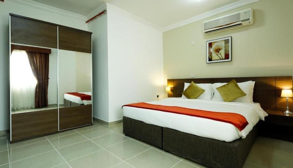 La Villa Inn Ad Dawhah Esterno foto