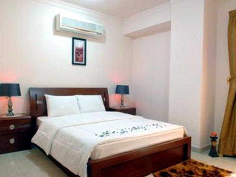 La Villa Inn Ad Dawhah Esterno foto
