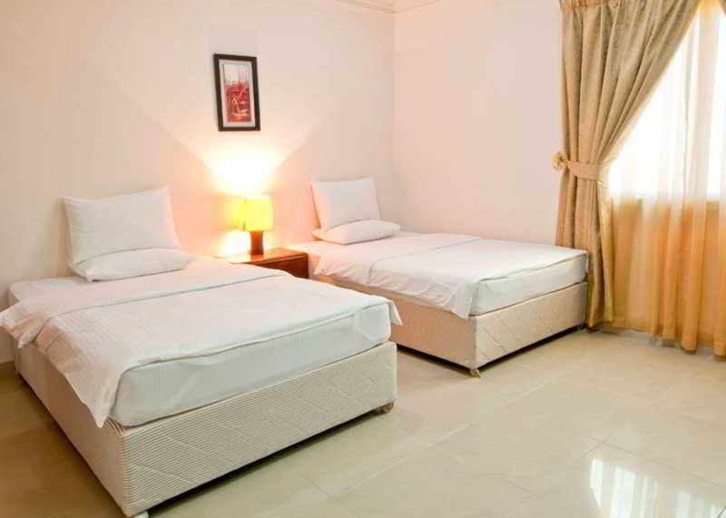 La Villa Inn Ad Dawhah Esterno foto