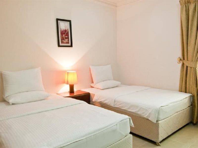 La Villa Inn Ad Dawhah Esterno foto